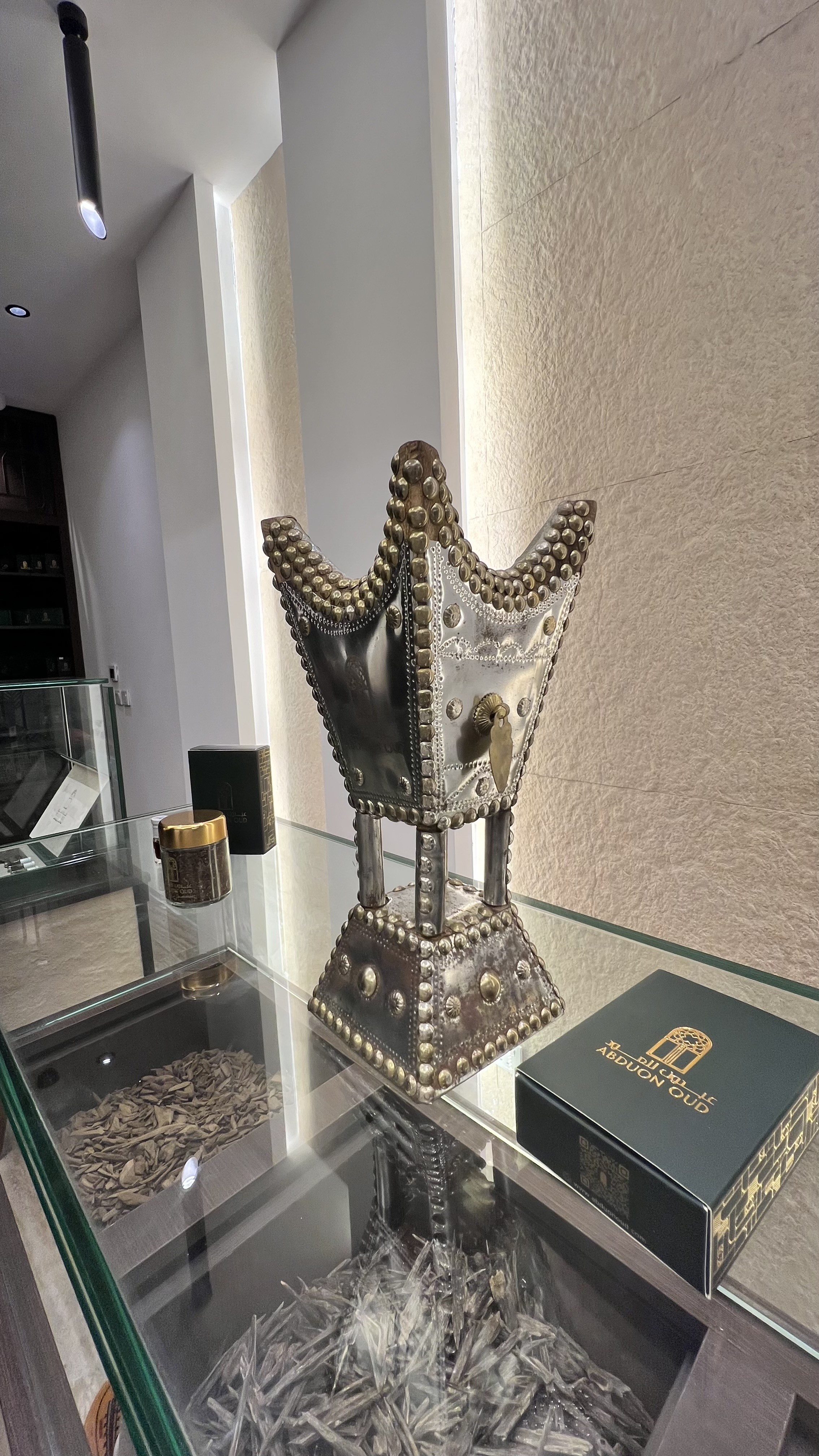 عبدون للعود